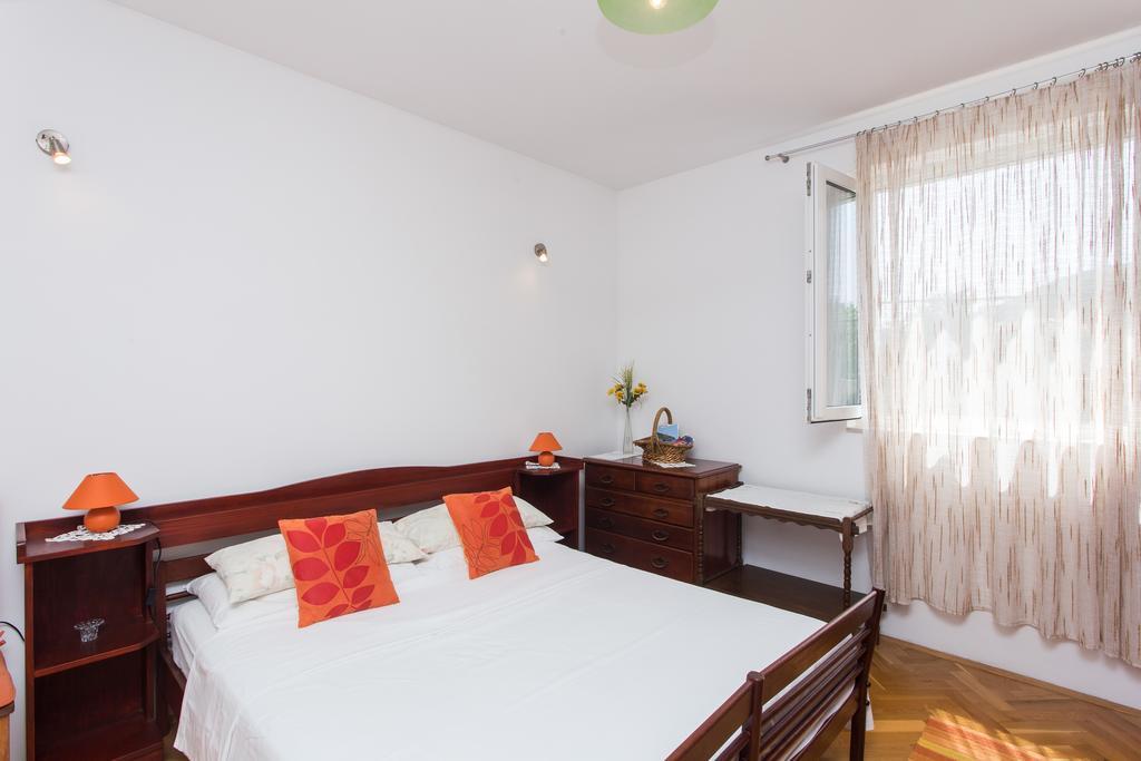 Apartments Oliva ツァヴタット エクステリア 写真
