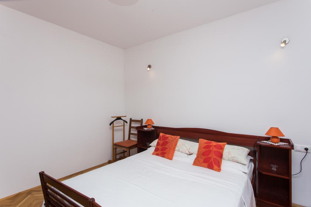 Apartments Oliva ツァヴタット エクステリア 写真