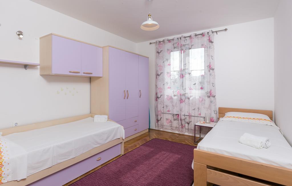 Apartments Oliva ツァヴタット エクステリア 写真