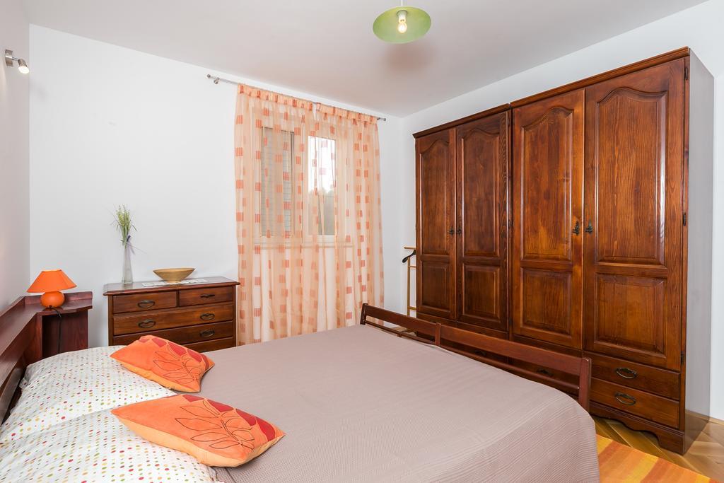 Apartments Oliva ツァヴタット エクステリア 写真